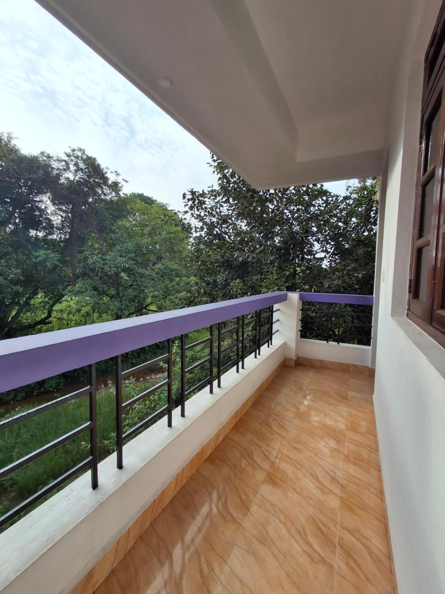 Lobo'S Guesthouse Cavelossim Exterior foto